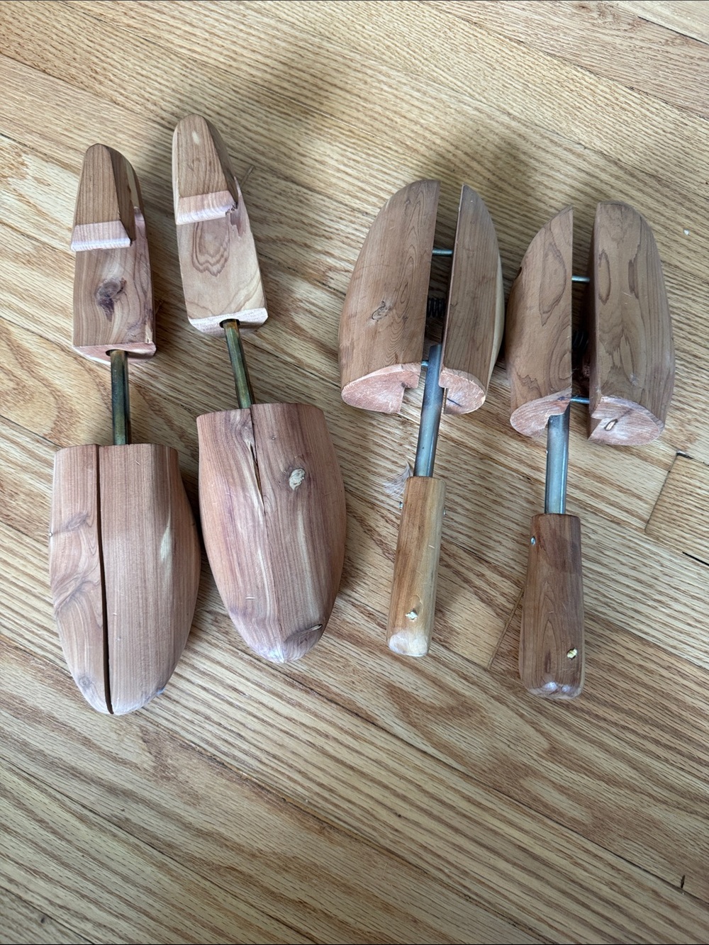 Men’s shoe forms, two pairs